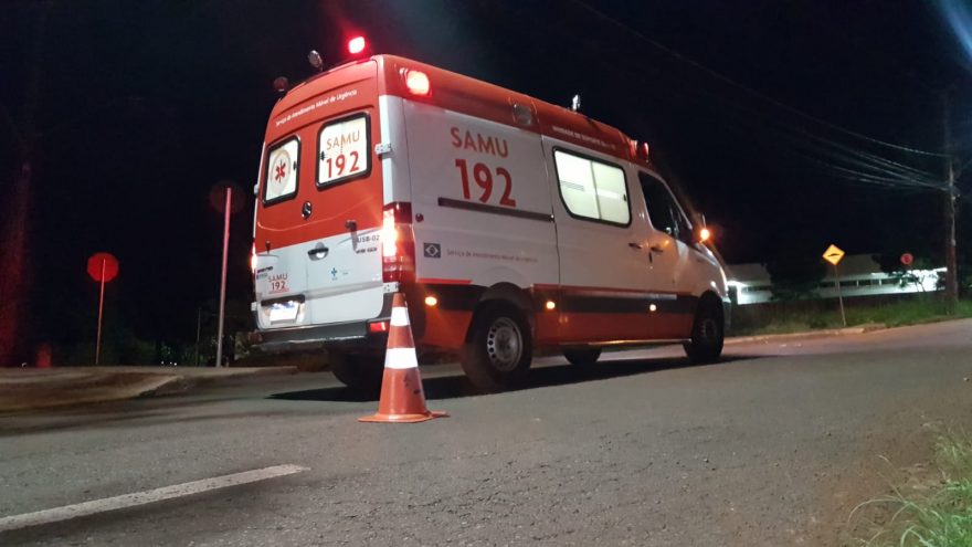 Homem de 50 anos fica ferido ao sofrer queda de mesmo nível no Bairro Canadá