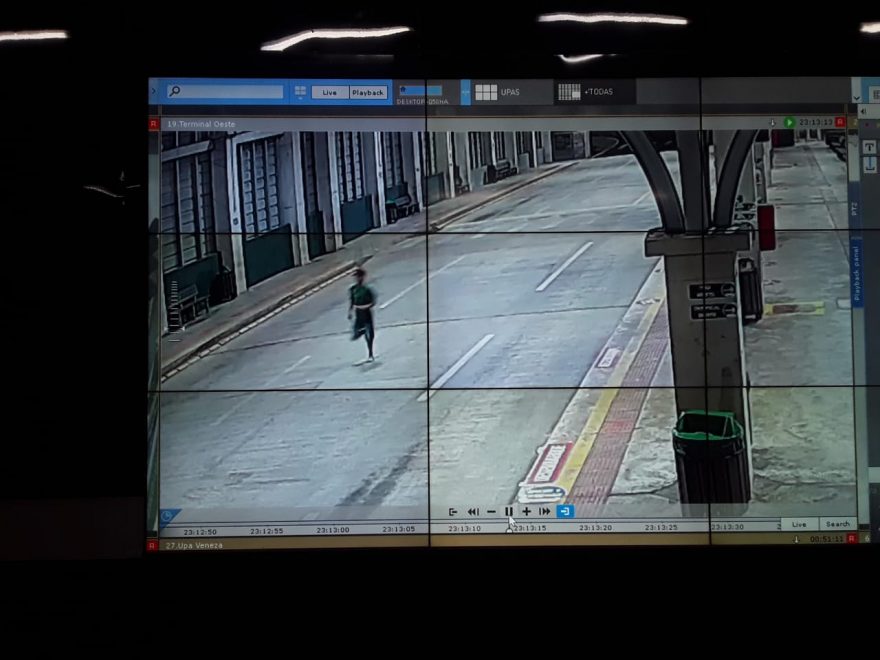 Vídeo mostra correria que terminou com homem esfaqueado no Terminal Oeste