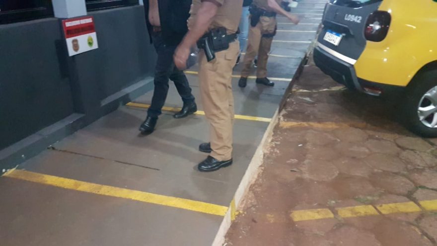 Homem é preso após agredir companheira no Bairro Esmeralda