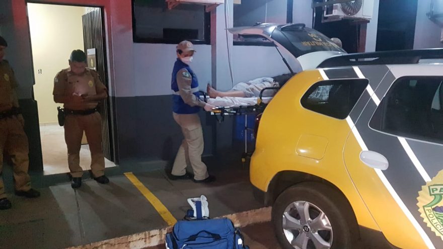 Siate atende ladrão armado com faca que assaltou e agrediu duas jovens, e foi detido por populares