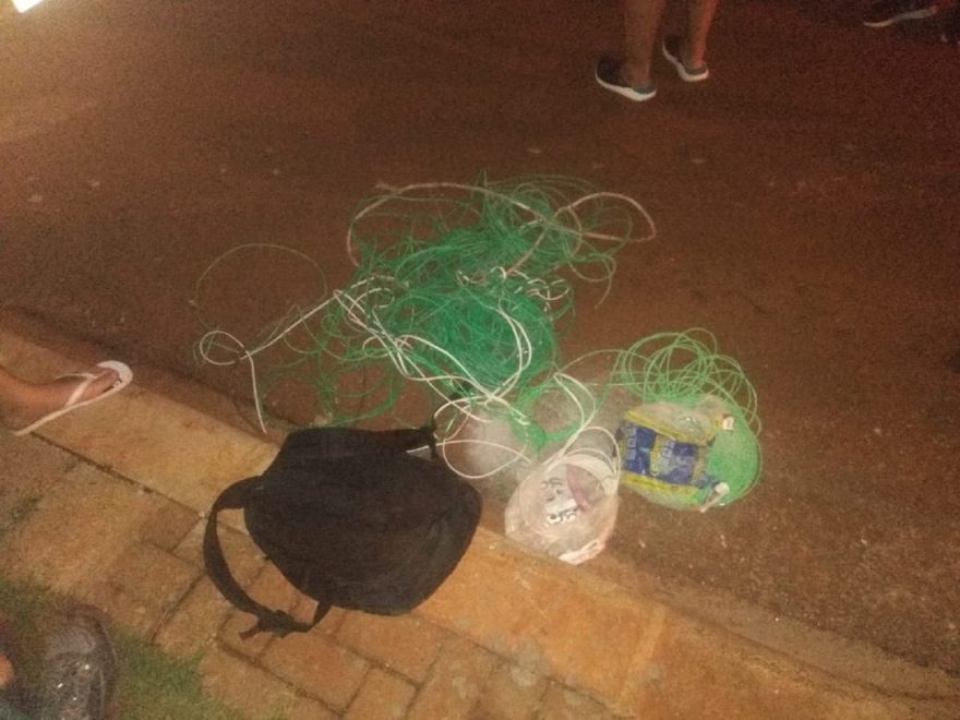 Homem é detido ao furtar fios em obra no Tropical II