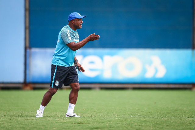 Grêmio finaliza treinos e está pronto para estreia na Copa do Brasil