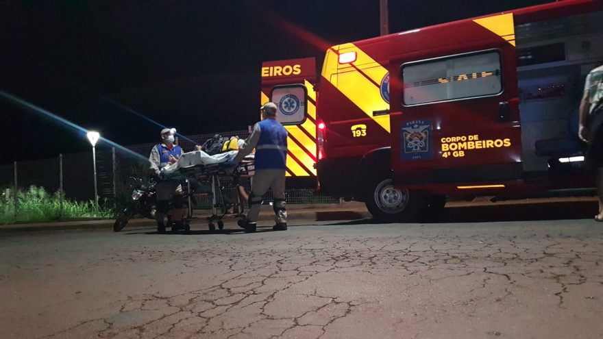 Idoso cai de bicicleta elétrica e fica ferido