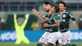 Palmeiras bate Athletico-PR em casa por 2 a 0 e conquista inédita Recopa