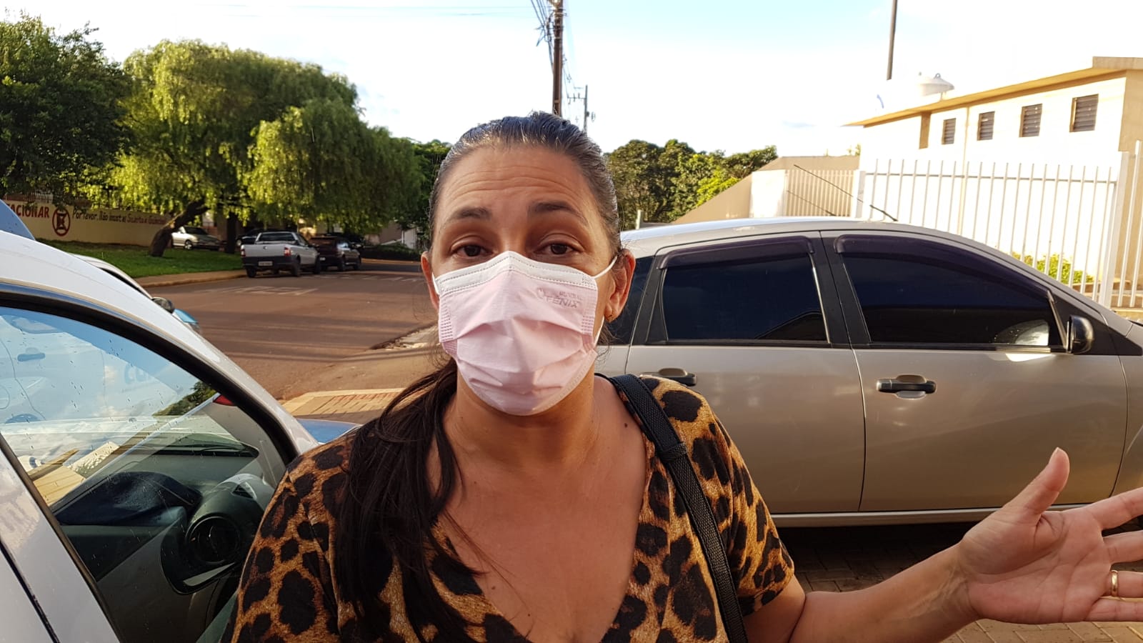 “Comentou que não está nem aí porque está quase se aposentando” Relata mulher após ser desrespeitada na UPA Brasília “Comentou que não está nem aí porque está quase se aposentando” Relata mulher após ser desrespeitada na UPA Brasília
