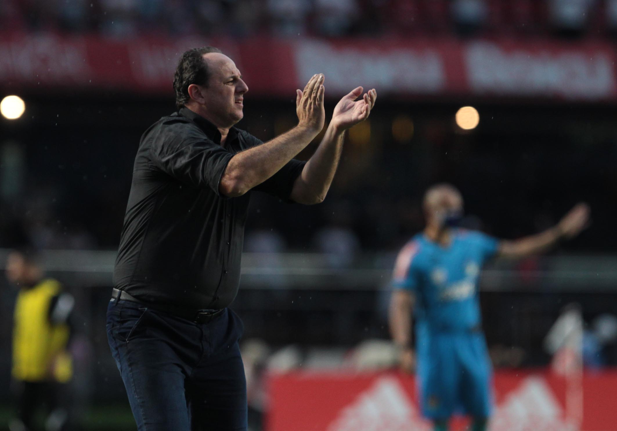 Rogério Ceni estabelece recorde histórico