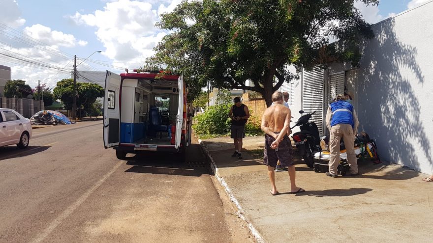 Nova colisão de trânsito é registrada na Rua Paraná, desta vez, no Bairro Coqueiral