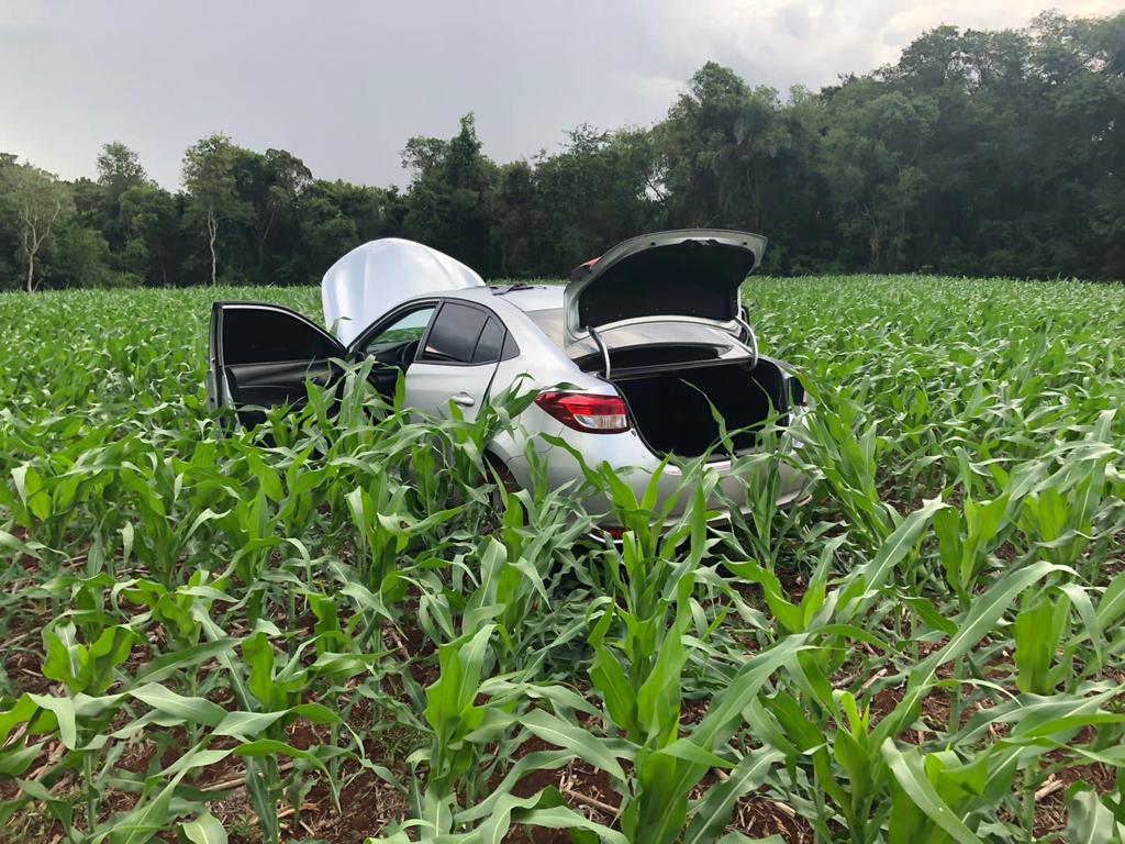 PF e BPFron recuperam veículo furtado em Foz do Iguaçu/PR