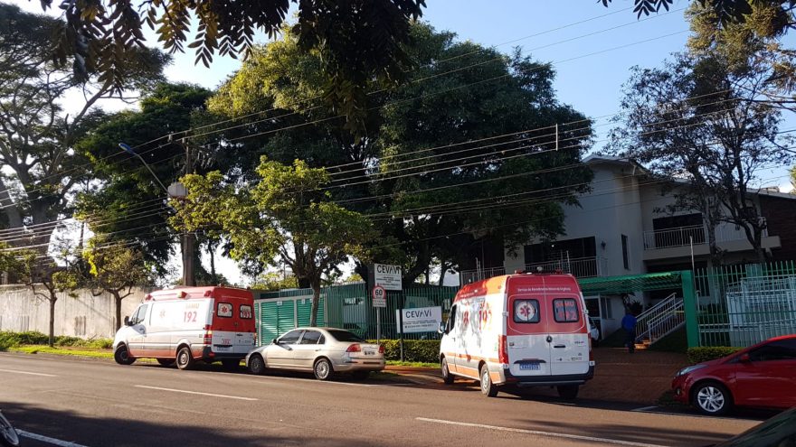 Em estado gravíssimo, mulher é socorrida pelo Samu em Centro de Reabilitação