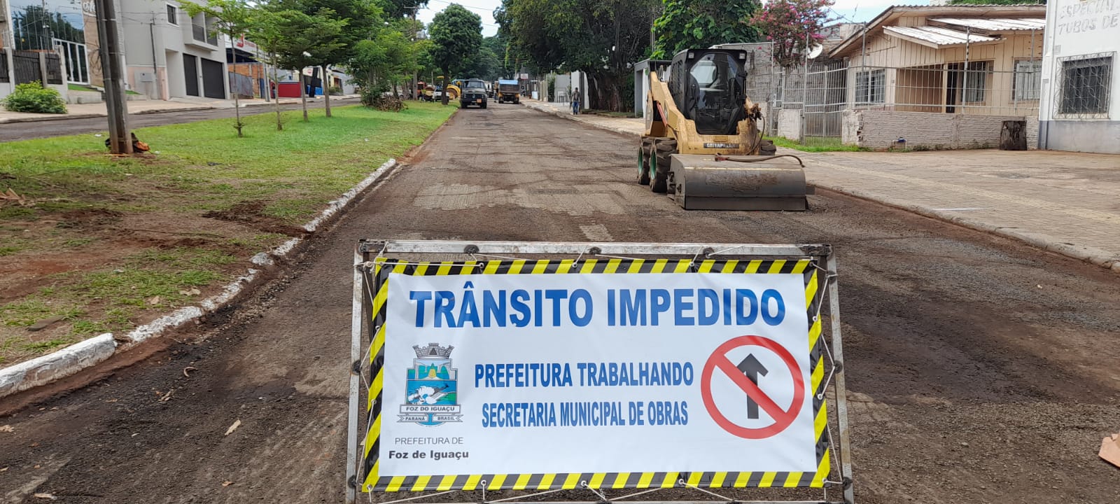 Avenida Carlos Gomes passa por recape asfáltico