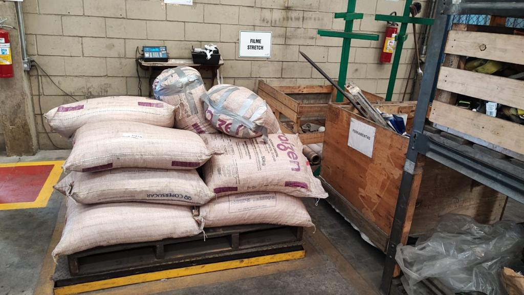 PF apreende cocaína no Porto de Santos