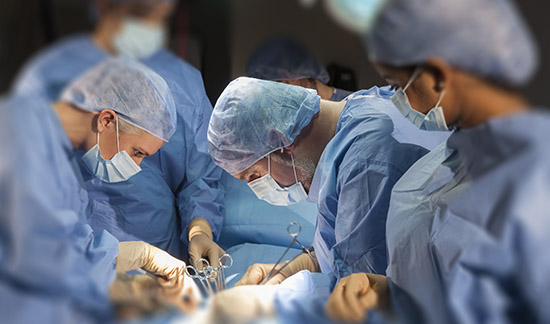 União, Estado de SC e Município de Indaial devem custear cirurgia intrauterina de urgência para gestante