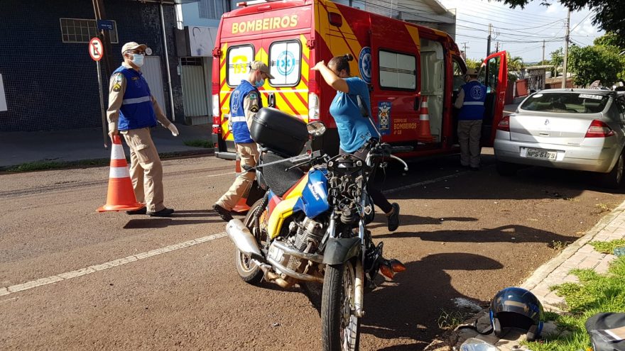 Homem é atropelado por motociclista na Rua Minas Gerais