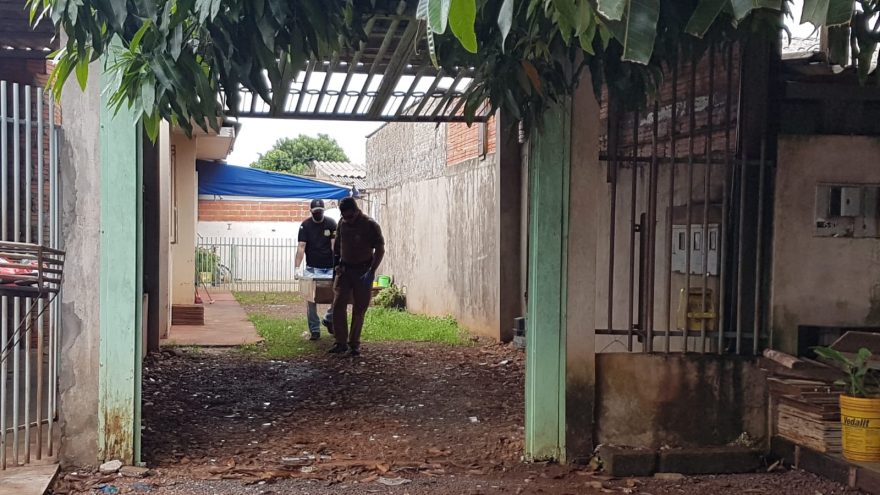 Jonathan Ferreira de Oliveira levou ao menos sete tiros de 9mm em residência no Cascavel Velho