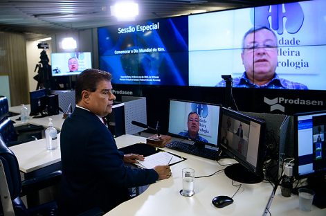Sessão especial alerta para importância da prevenção de doenças nos rins Imagem referente a Sessão especial alerta para importância da prevenção de doenças nos rins