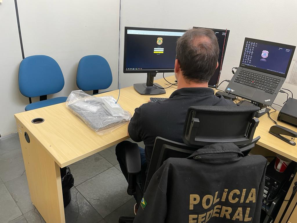 PF combate disseminação de pornografia infantil