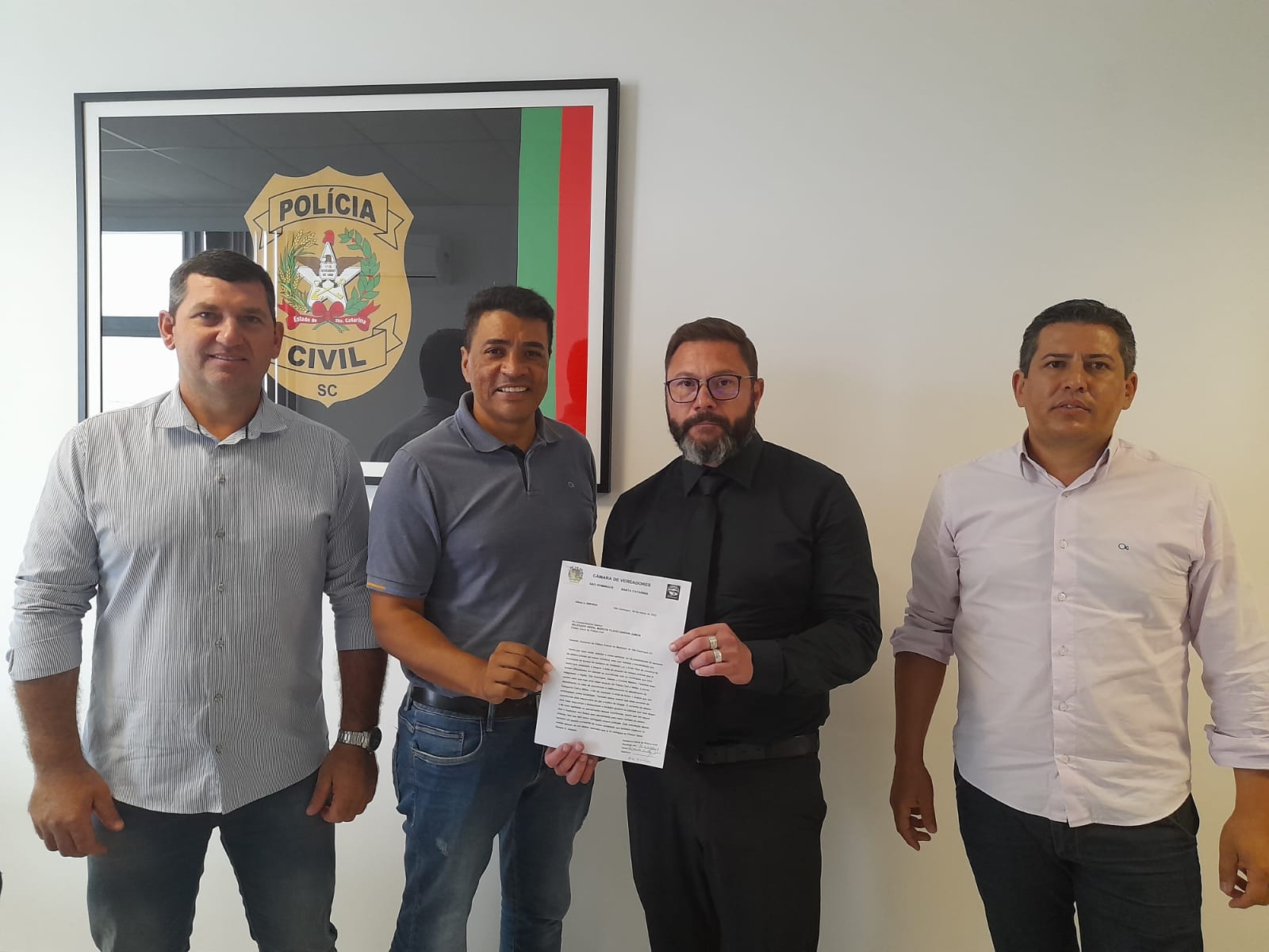 Delegacia Geral recebe vereadores de São Domingos e trata de segurança pública no município