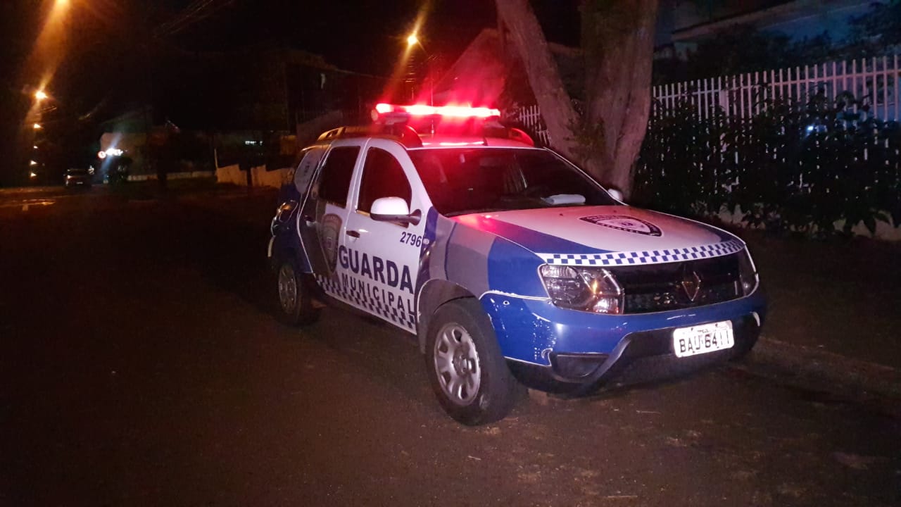 Samu e Guarda Municipal são acionados para atender jovem em surto