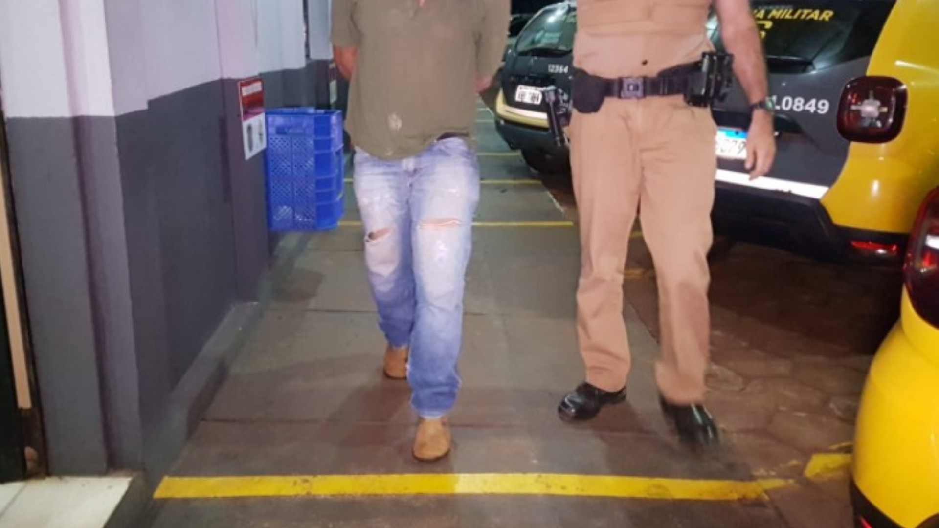 Detido por ameaça e suspeita de embriaguez é levado até a delegacia