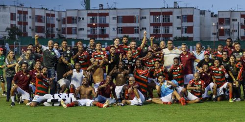 Portuguesa-RJ comemora classificação à 3ª fase da Copa do Brasil Imagem referente a Portuguesa-RJ comemora classificação à 3ª fase da Copa do Brasil