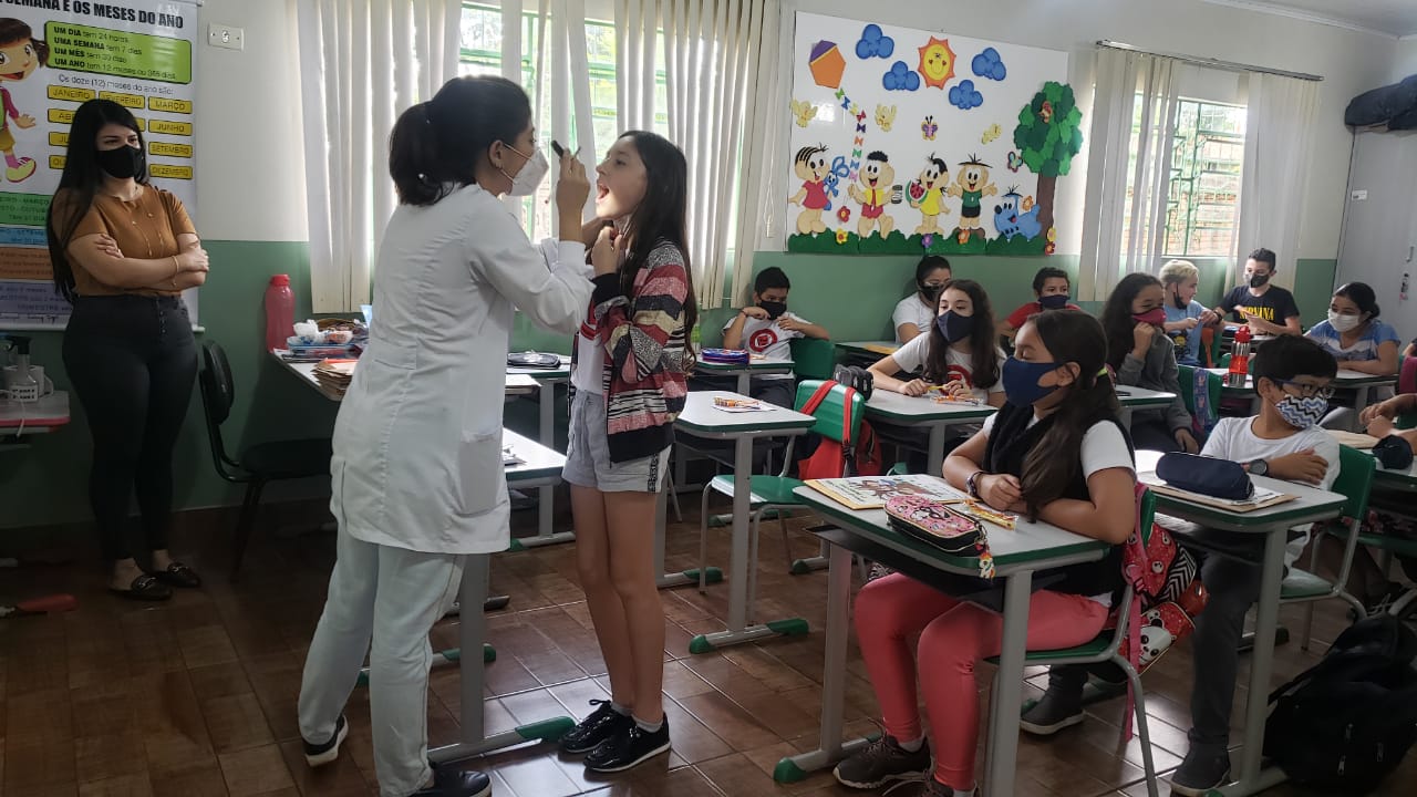 Atividades educativas marcam o Dia Mundial da Saúde Bucal em Foz