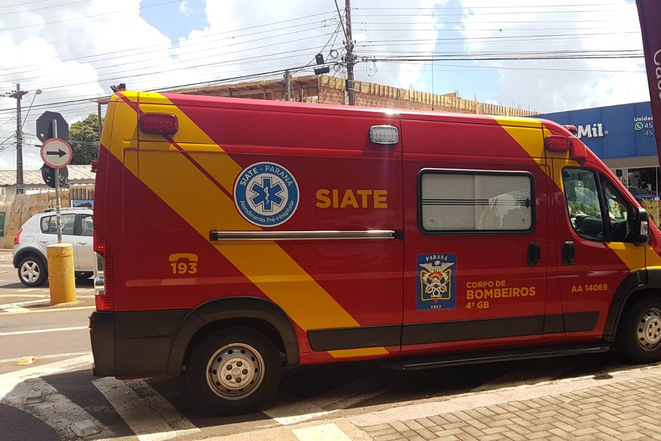 Motociclista fica ferido em acidente no Parque Verde