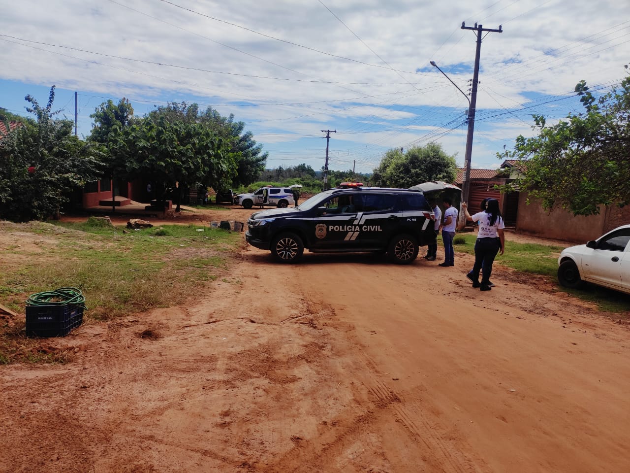 Polícia Civil realiza reprodução simulada de homicídio ocorrido em Ribas do Rio Pardo