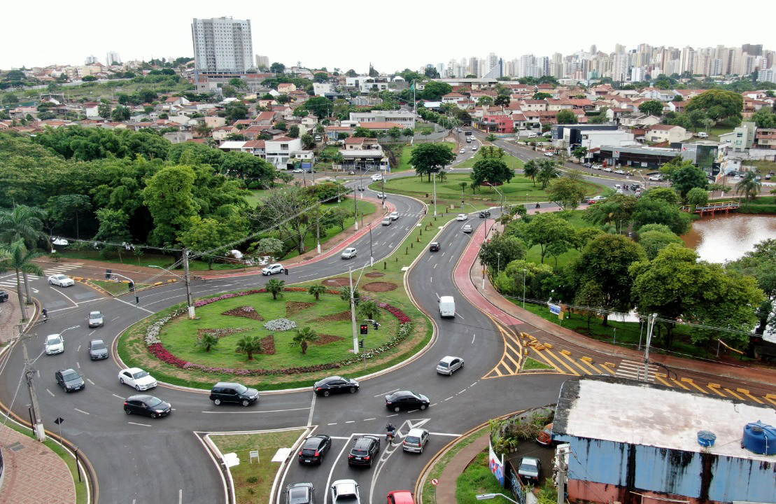 Rotatória da Avenida Maringá terá interdição parcial durante o fim de semana