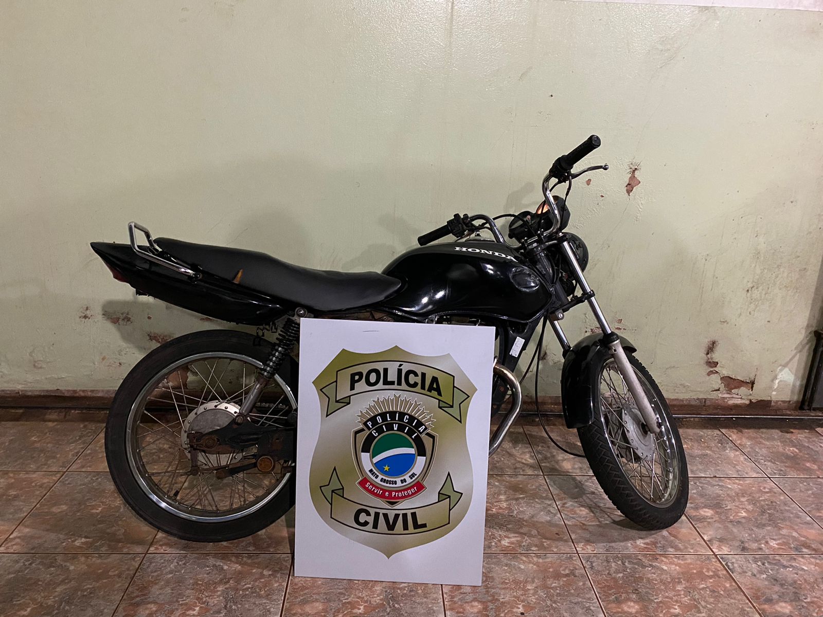 Polícia Civil apreende motocicleta furtada em Nova Andradina