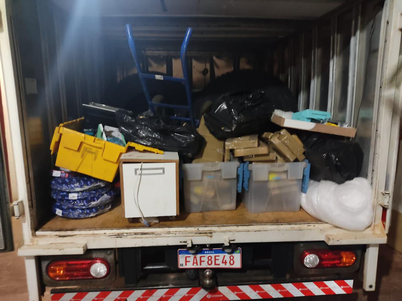 Polícia Civil apreende 102 kg de drogas e prende dois indivíduos ligados à quadrilha de traficantes e estelionatários