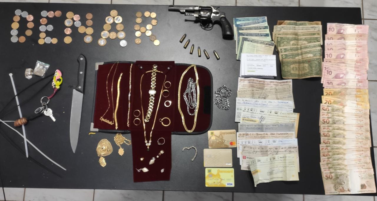 Polícia Civil prende autores de roubo em Bonito