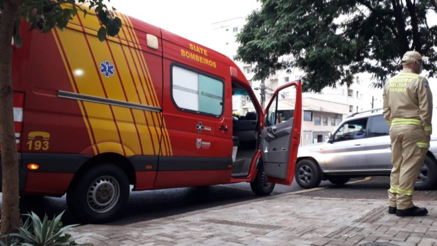 Trabalhadora sofre queimaduras com gordura quente na Região Central e é socorrida pelo Siate