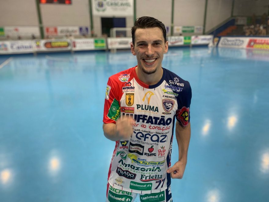 Cascavel Futsal vence primeira partida do ano no Ginásio da Neva