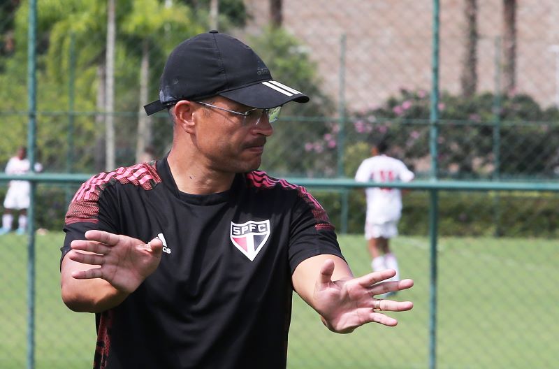 Alex aprova pré-temporada e projeta ano positivo para o time Sub-20