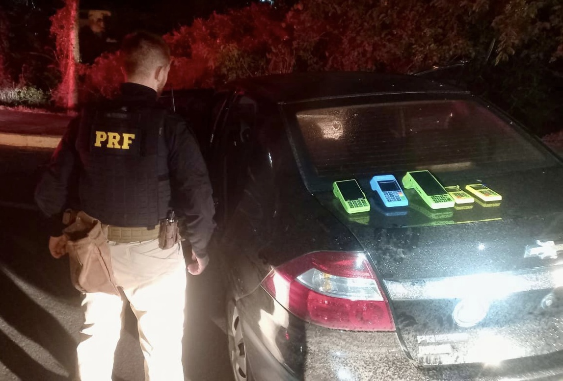PRF prende golpista com máquinas de cartão em Santa Maria