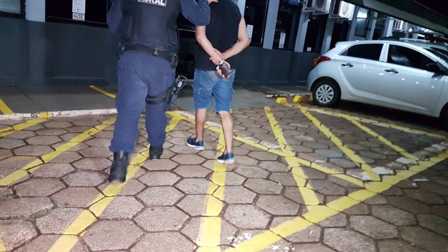 Embriagado, homem é detido em ação da GM e Transitar na Avenida das Pombas