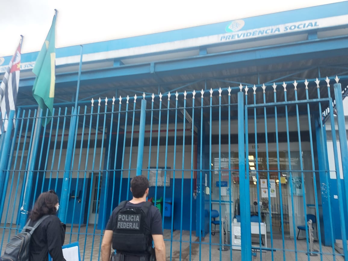 PF investiga irregularidades na concessão de salário maternidade