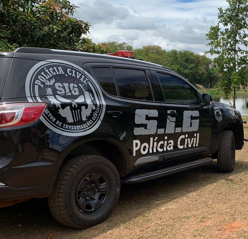 Suspeita de tráfico de drogas é presa por policiais civis em Campo Grande