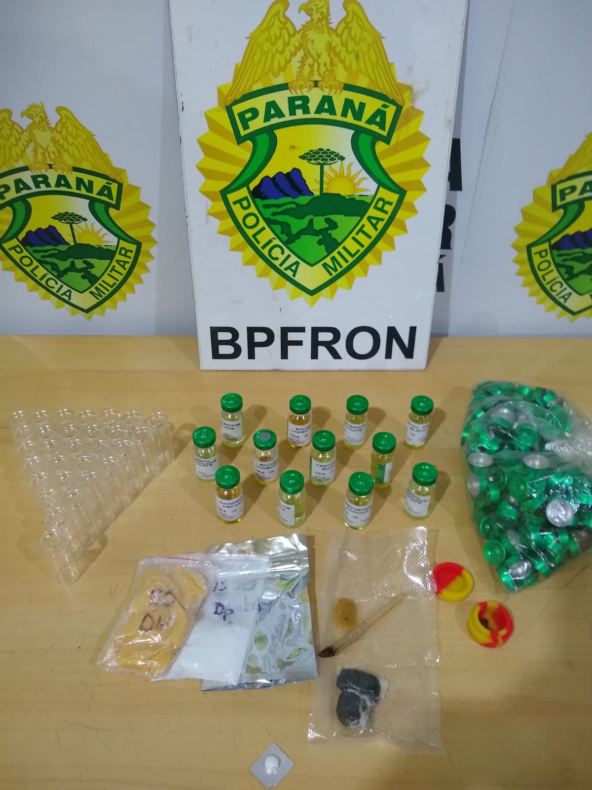 BPFron prende mulher por tráfico ilegal de produtos medicinais em Cascavel