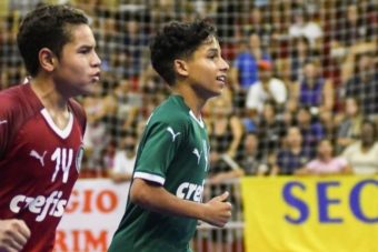 Verdão vence Corinthians em duas categorias no Metropolitano de Futsal