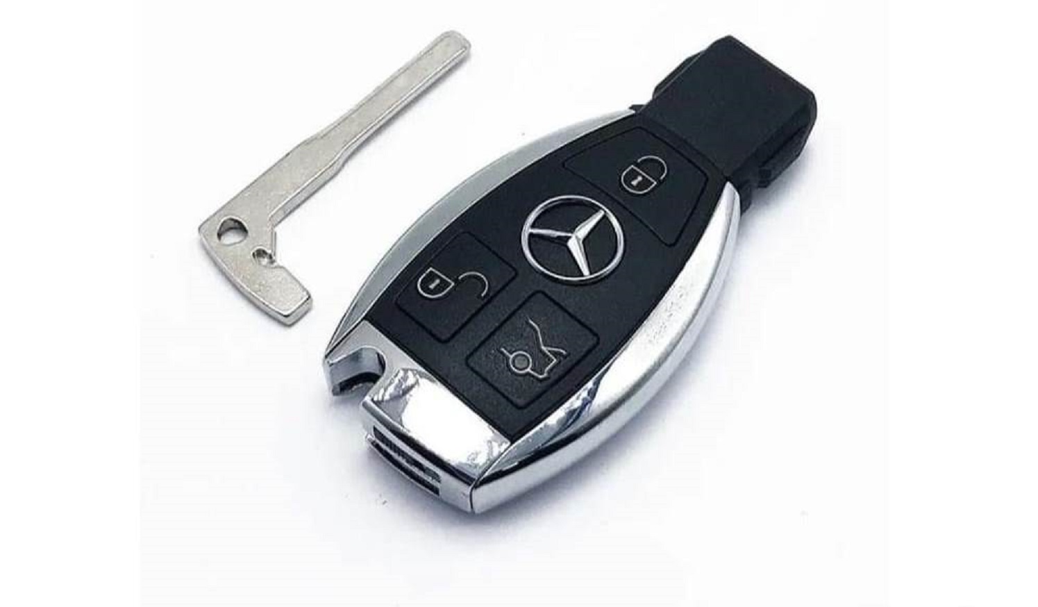 Chave de Mercedes foi perdida na Av. Tancredo Neves