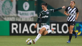 Julia Bianchi se torna a jogadora mais jovem a alcançar 100 jogos no Brasileiro Feminino