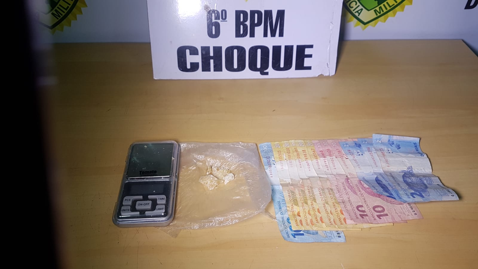 Choque apreende menor de idade por suspeita de tráfico de drogas