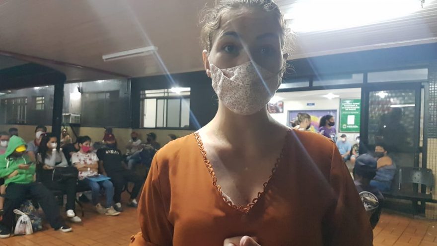 UPA’s lotadas geram reclamações: “É criança chorando com febre, é idoso esperando ser atendido, cadê o prefeito?”, questiona paciente