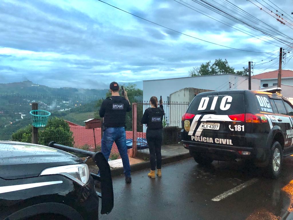 Polícia Civil realiza operação, cumpre buscas e prisão em combate ao tráfico de drogas em Concórdia