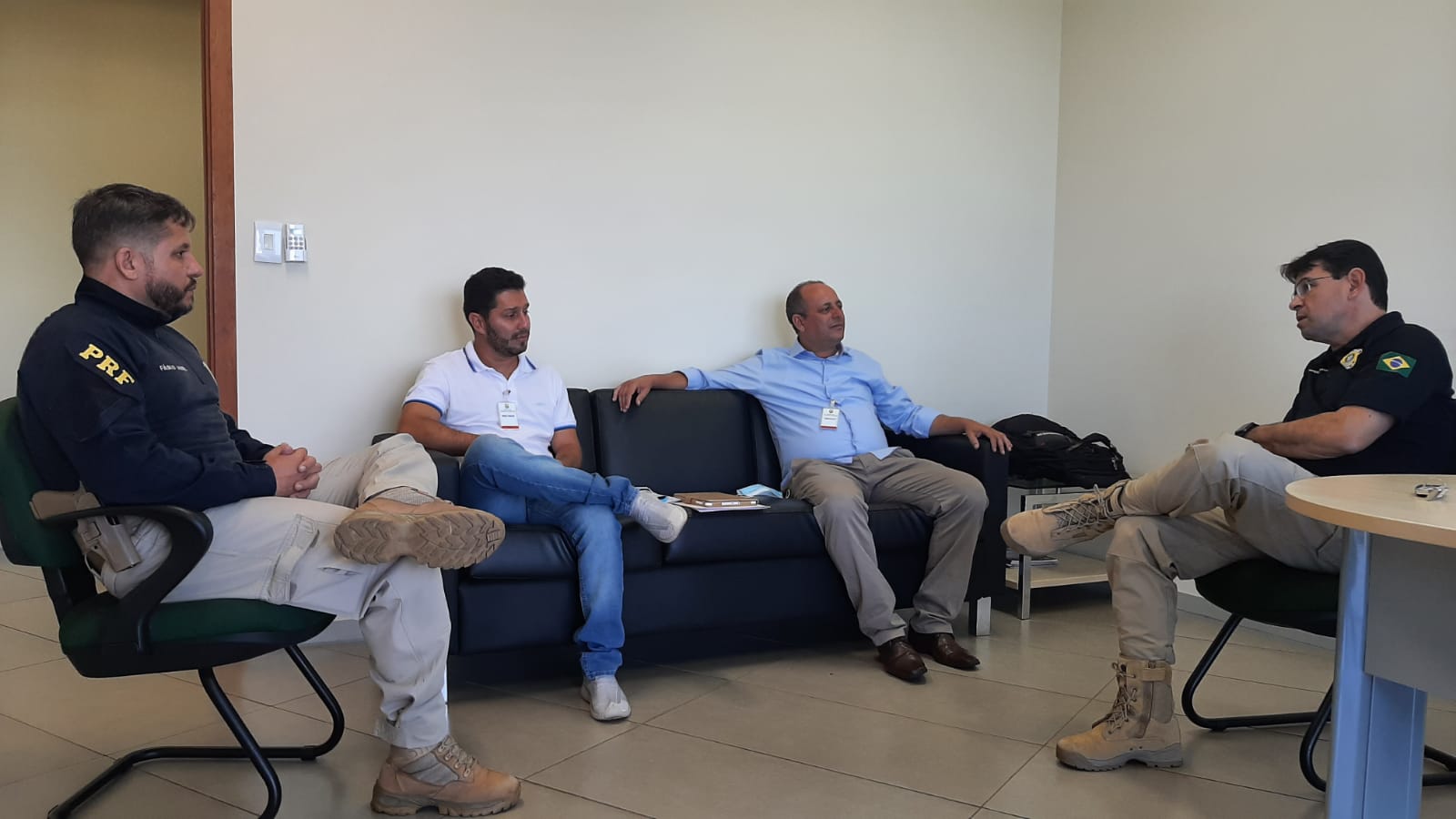 Superintendente substituto da PRF/MS recebe visita do Prefeito de Taquarussu (MS)