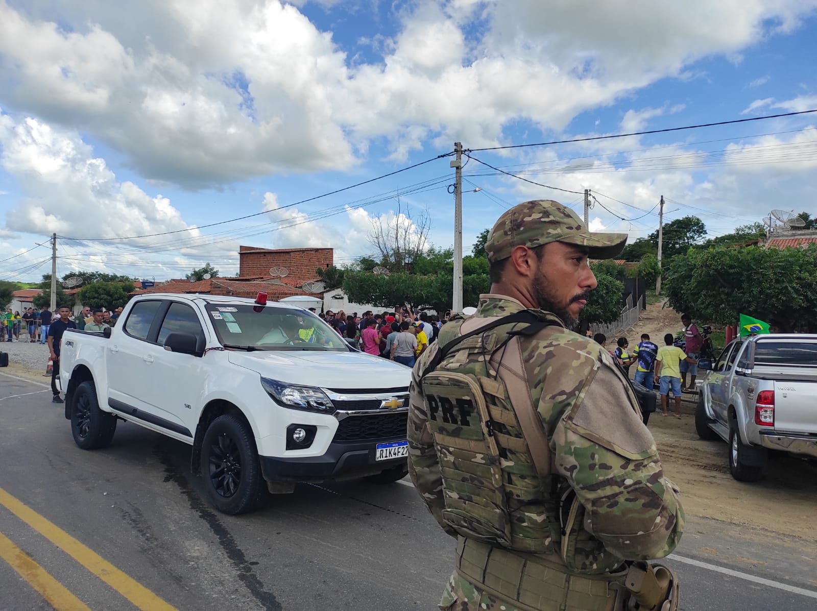 PRF participa da escolta do Presidente da República durante visita ao município de Quixadá (CE)