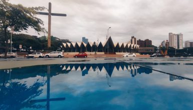 Imagem referente a Sexta-feira 13 em Cascavel: evite o azar e leve um guarda-chuva!