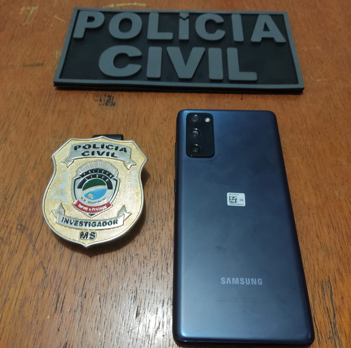 Polícia Civil recupera aparelho de celular e indicia receptador