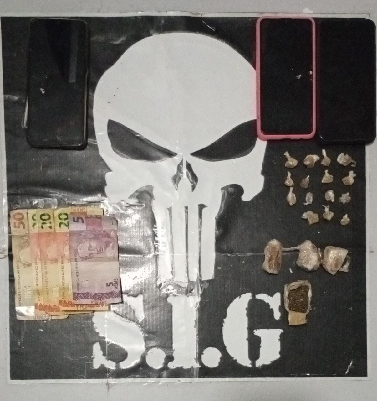 Polícia Civil fecha boca de fumo e prende suspeito por tráfico